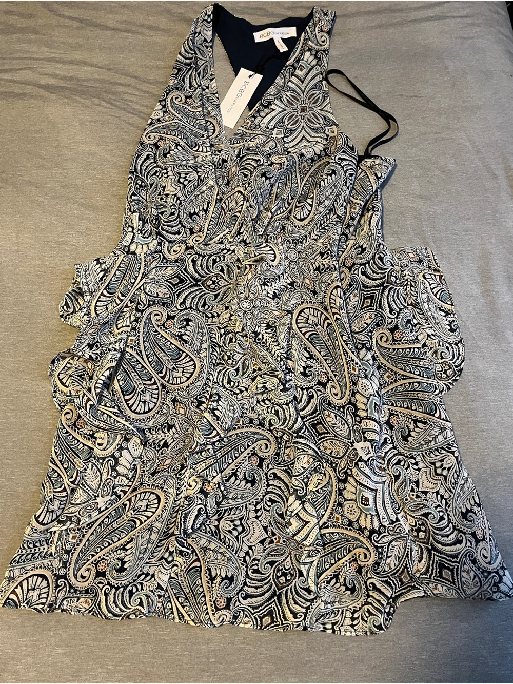 NWT BCBG Paisley Halter Dress Size 6
